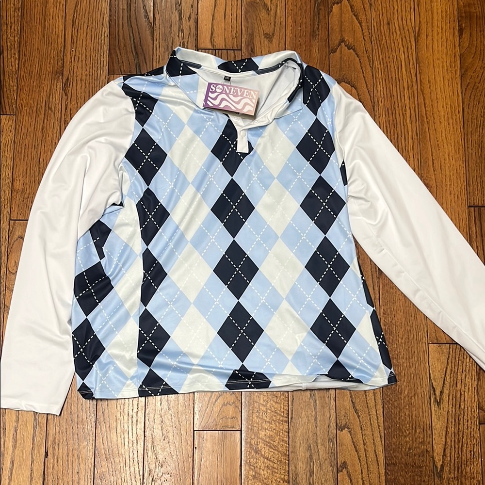 NWT Womens’ Light Blue Argyle Long Sleeve Top by